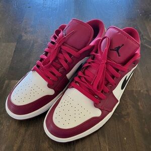 Jordan 1 Low - Noble Red - Men’s 11
